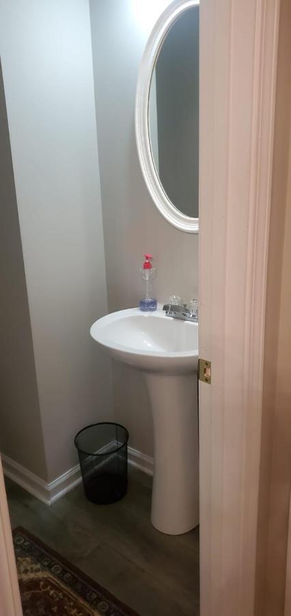 Central Pointe Pad Riverdale Εξωτερικό φωτογραφία