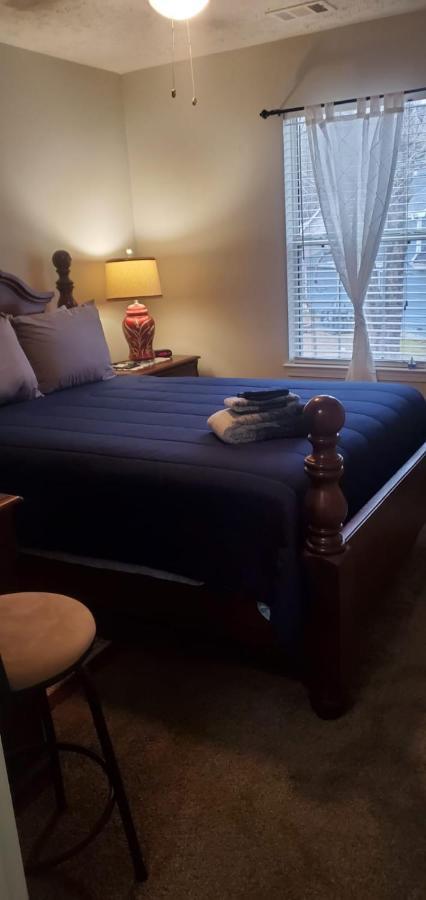 Central Pointe Pad Riverdale Εξωτερικό φωτογραφία