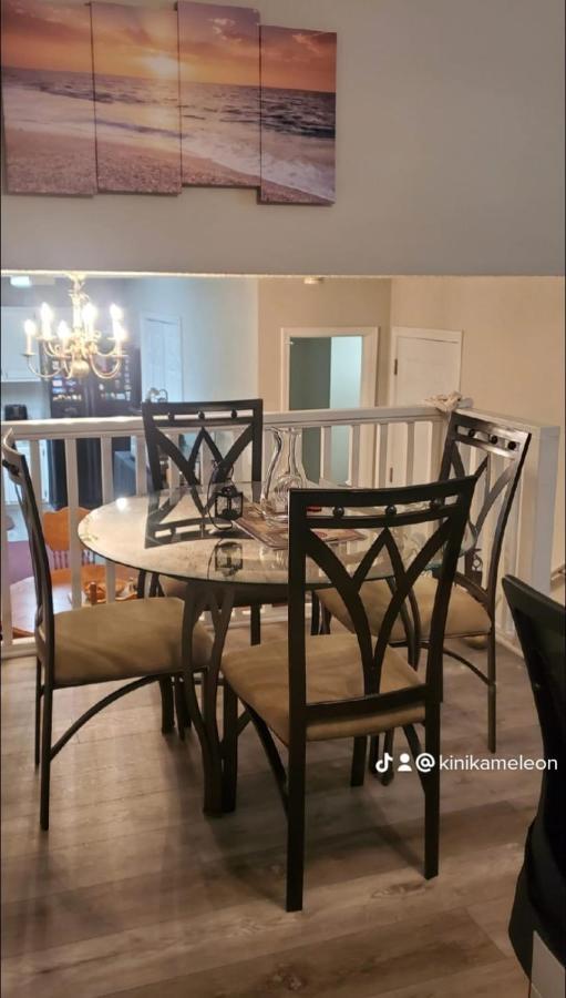 Central Pointe Pad Riverdale Εξωτερικό φωτογραφία