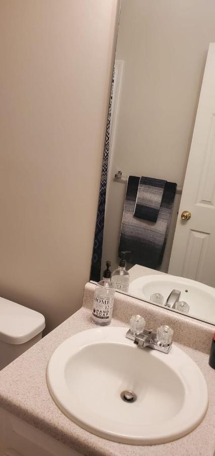 Central Pointe Pad Riverdale Εξωτερικό φωτογραφία